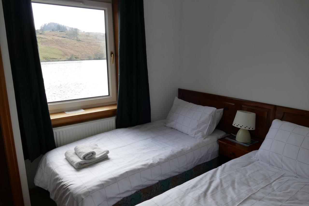 Wallace Lodge Крийф Екстериор снимка